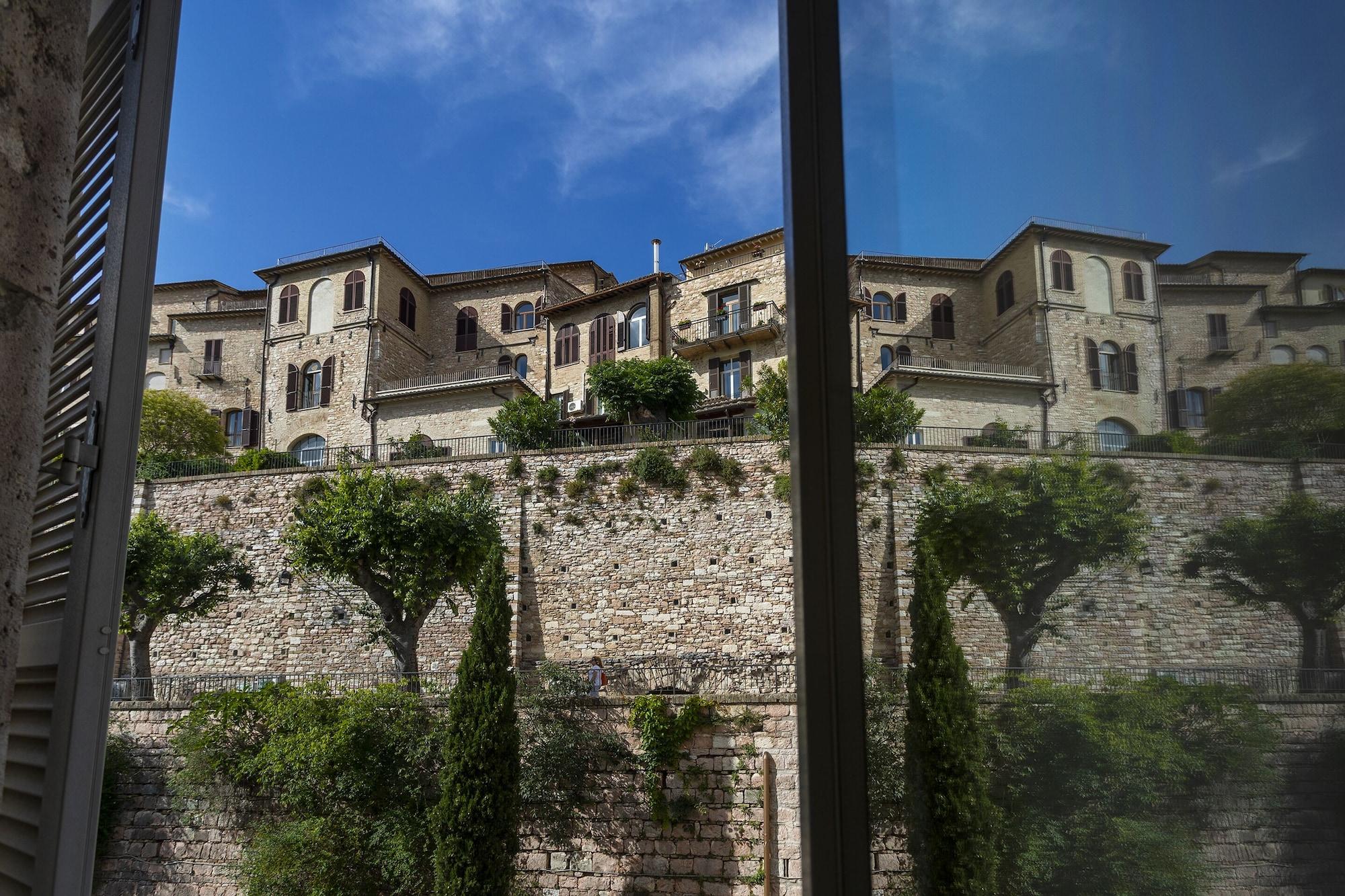 Hotel Fontebella Assisi Bagian luar foto
