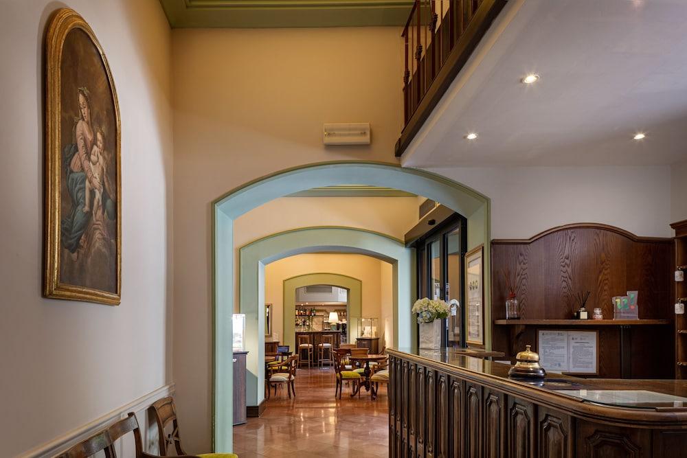 Hotel Fontebella Assisi Bagian luar foto